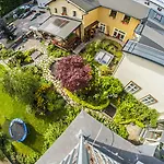 Hotel U Zvonu 3*