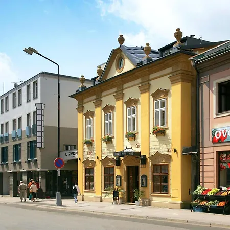 U Zvonu Hotel 3*