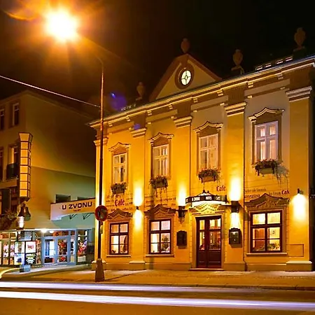 U Zvonu